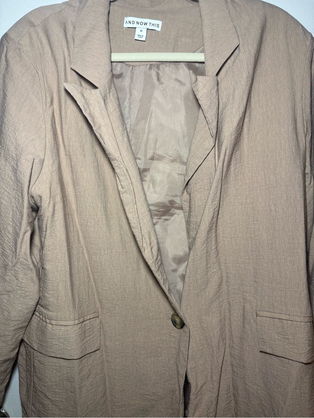 AND NOW THIS Women's Beige Tan Lined Button Blazer Jacket, Relaxed Fit, Size 1X - Picture 2 of 6